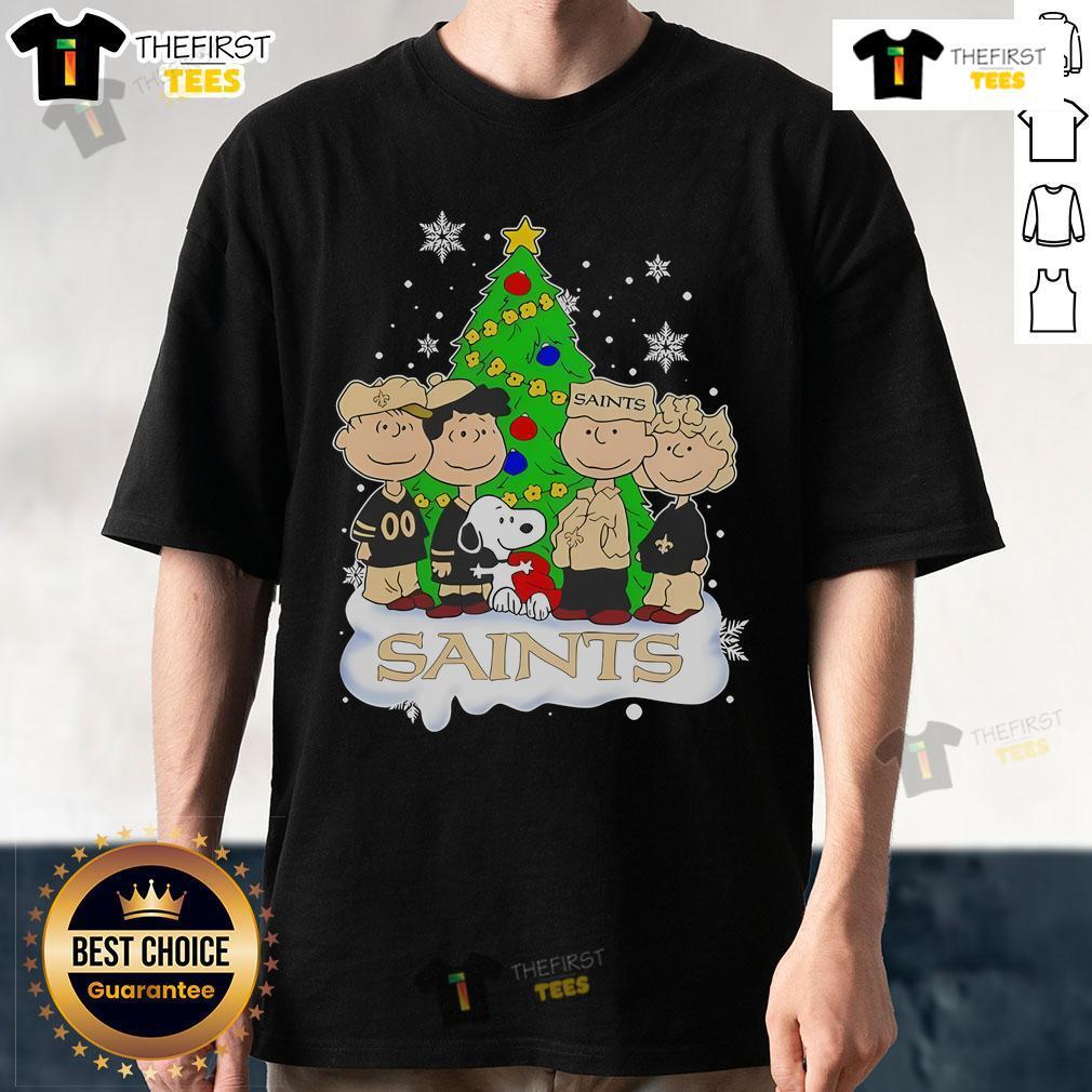 Official Peanuts Characters New Orleans Saints Christmas Tree T-Shirt